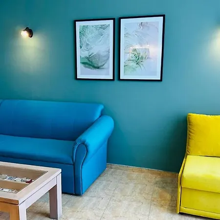 Queen Nelly Primorsko